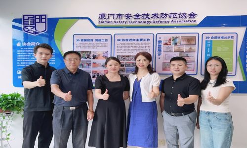 宇航工業(yè)交換機赴廈門安防協(xié)會、羅普特集團參觀交流！