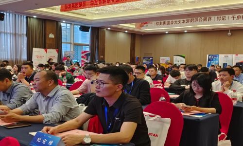 四月過半，帶您走進(jìn)2024宇航工業(yè)交換機(jī)千城行產(chǎn)品技術(shù)交流大會分別在福建、云南、江蘇、湖南、河南的會議現(xiàn)場