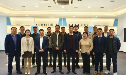 宇航工業(yè)交換機2024第四季度會成功召開！共謀發(fā)展，迎接2025新篇章！